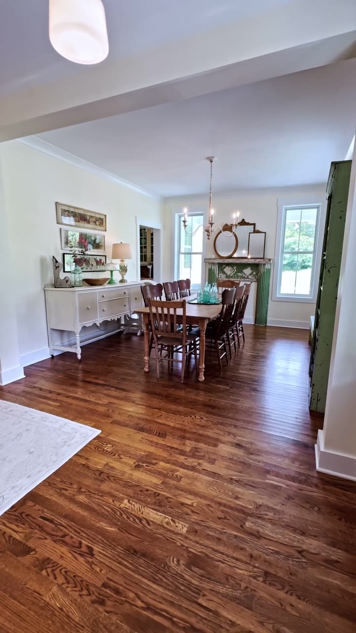 Diningroom 1