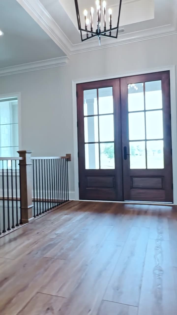 Entrance 1