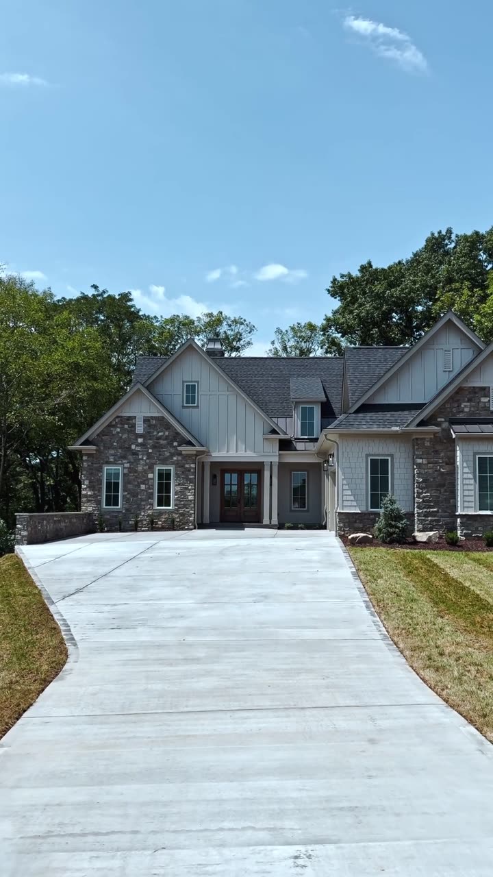 Front Of House 2