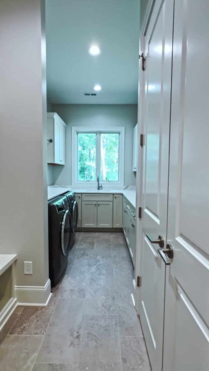 Laundry Room 2