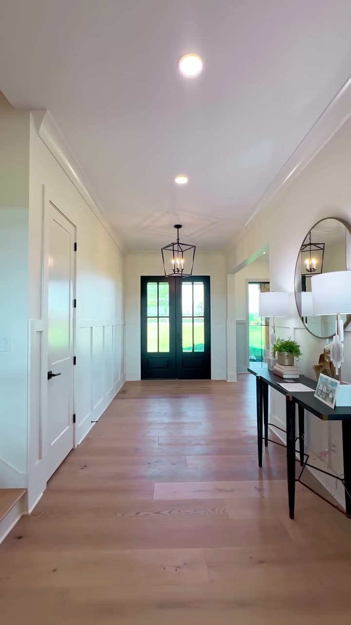 Entrance Way 1