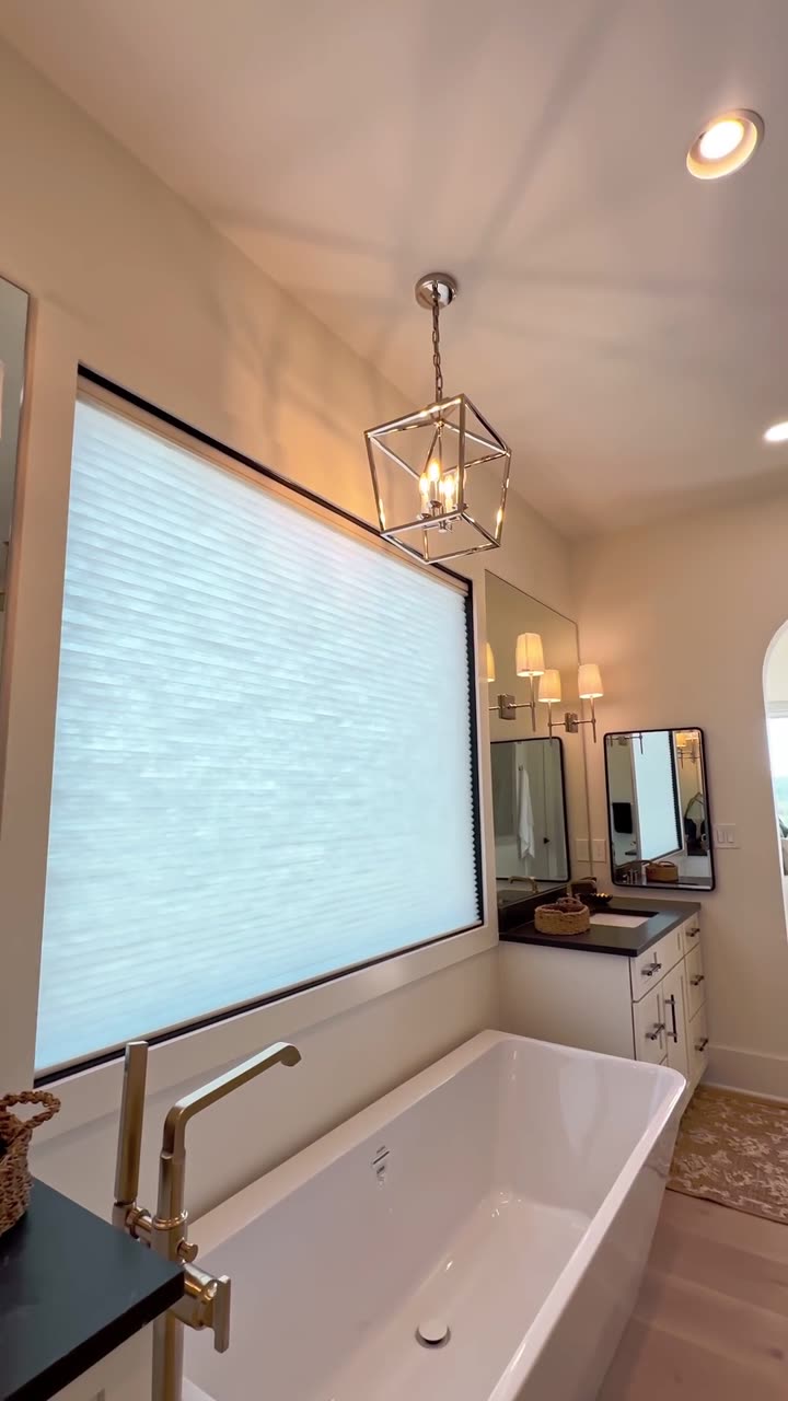 Master Bathroom 8